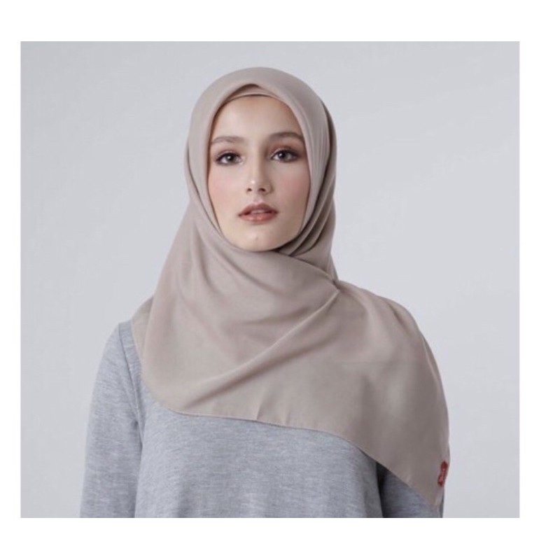 maruna zoya dan Scraf polos zoya Colection (mix)