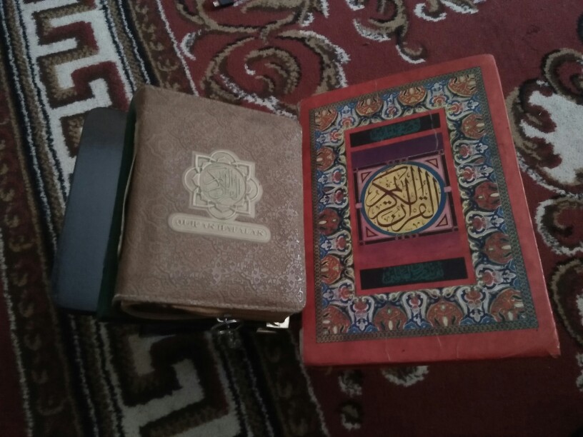 Rekal Al Quran Kayu Garis Finishing Melamin Rk07 - 31x15x3 Cm Ukuran S - Coklat