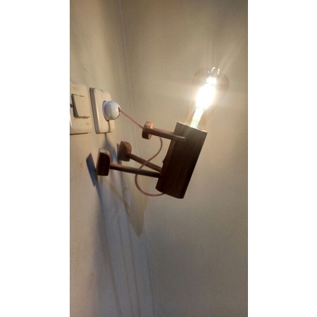 lampu tidur kayu jati