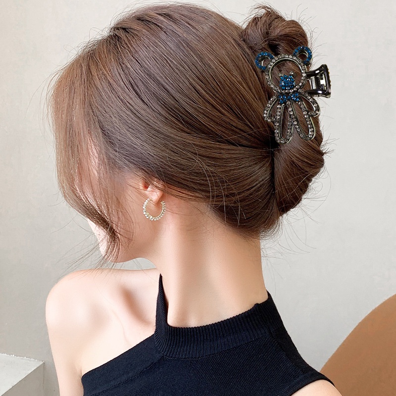 Jepit Rambut Bentuk Beruang Aksen Kristal Berlian Imitasi Untuk Wanita
