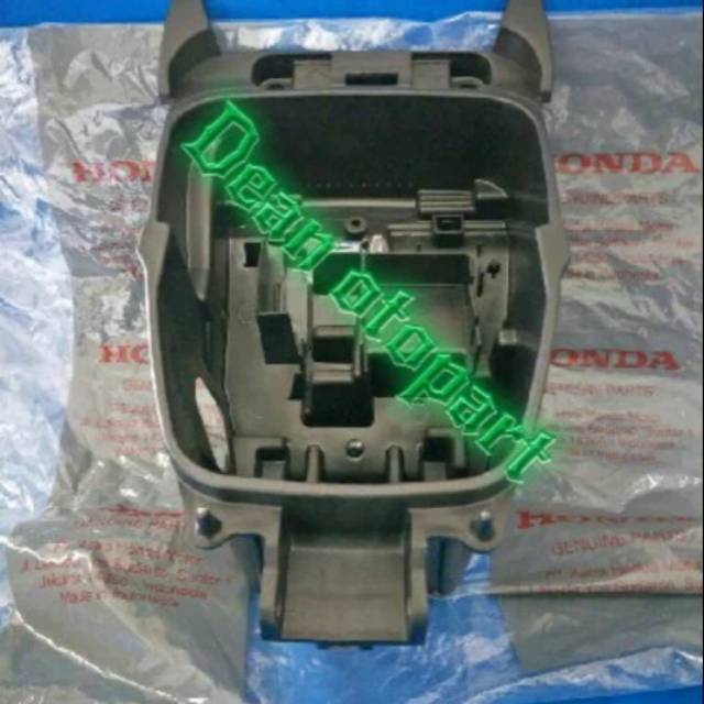 box bagasi  Beat lama atau  Beat karbu ori