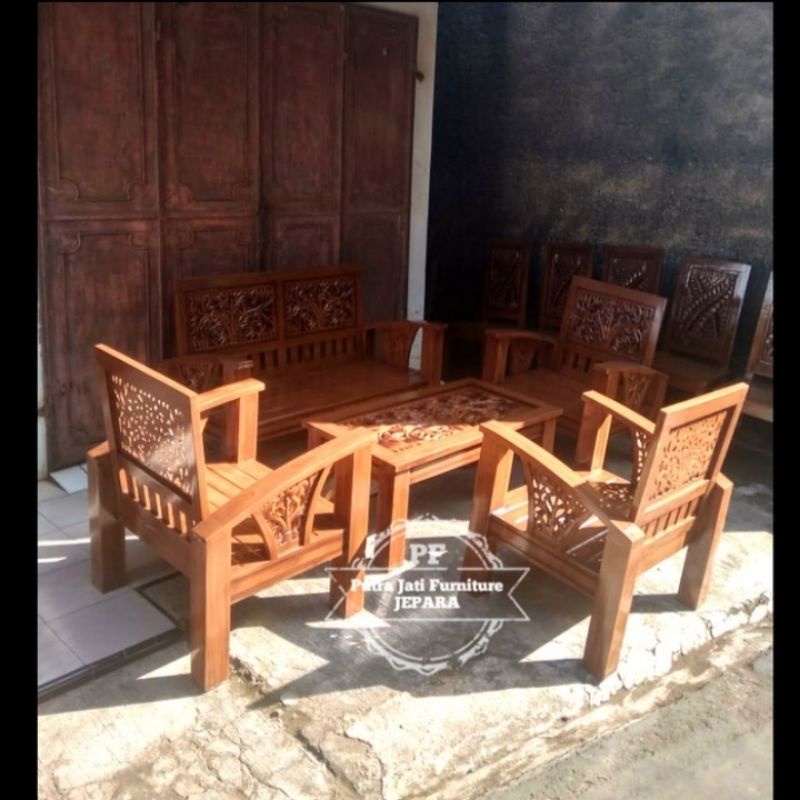 1 set meja kursi tamu bahan kayu jati full ukir mebel murah