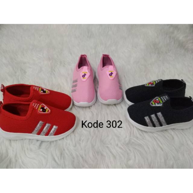 ESW Sneakers Anak Import Kode 302 dan 303