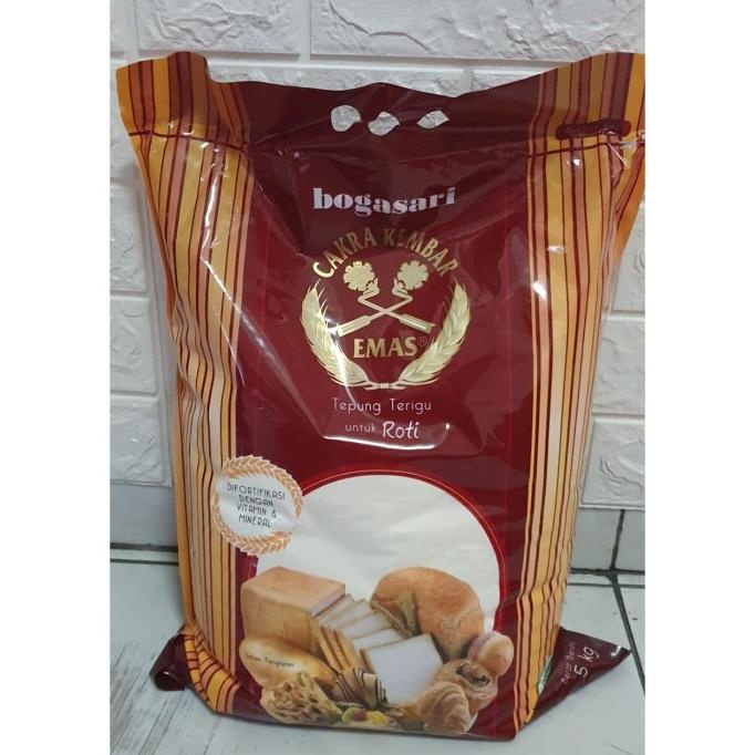 

vikriyansatyaveta5694 CAKRA KEMBAR EMAS Tepung Terigu untuk Roti 5 KG TERLARIS TERPERCAYA ORIGINAL