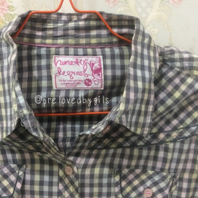 Ninety Degrees by Logo