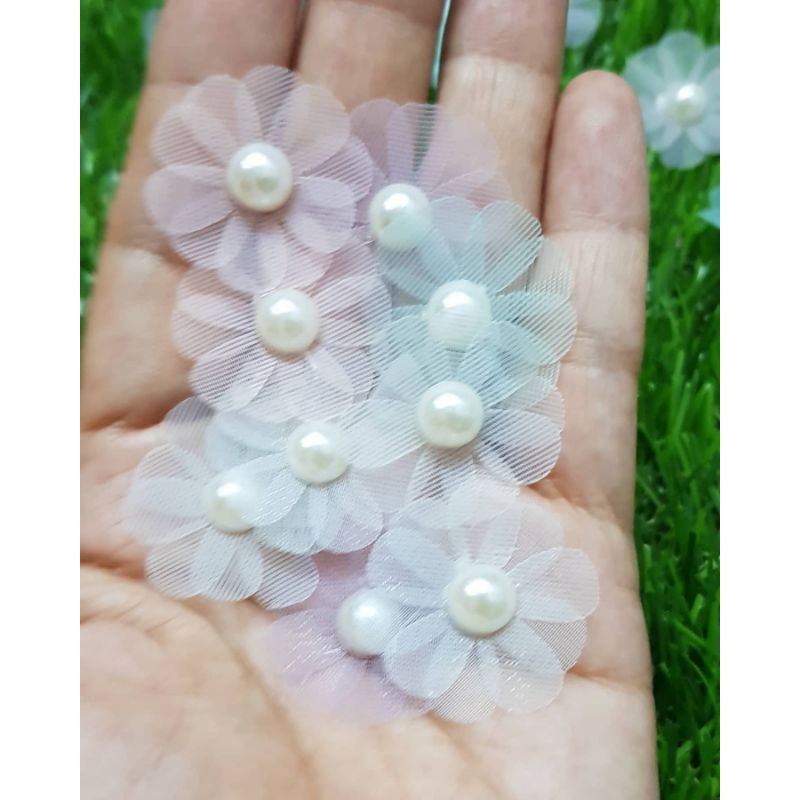 APLIKASI BUNGA ORGANZA 2LAPIS 2,5cm KOMBINASI MUTIARA perLUSIN