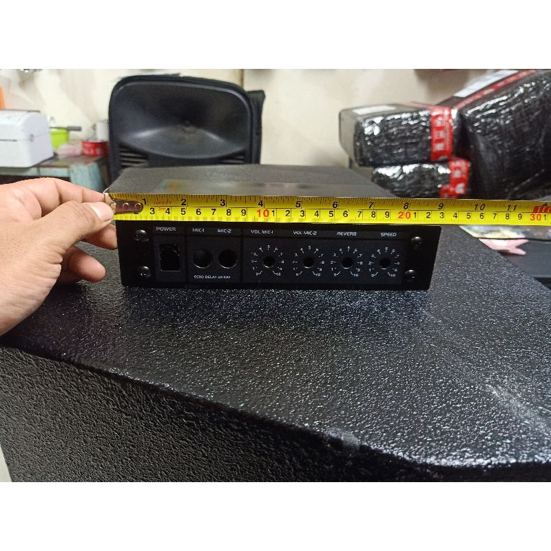 hanya box echo mic 2 potensio musica deelay speed reverb
barang sesuai foto