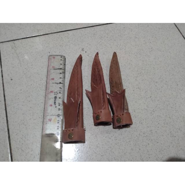 Sarung pisau kulit sapi