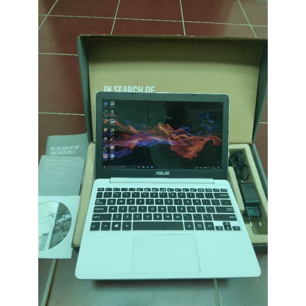 Laptop Second Asus E203Nah Fullset Intel N3350 Ram 2gb HDD 500gb - Laptop Seken - Laptop Bekas