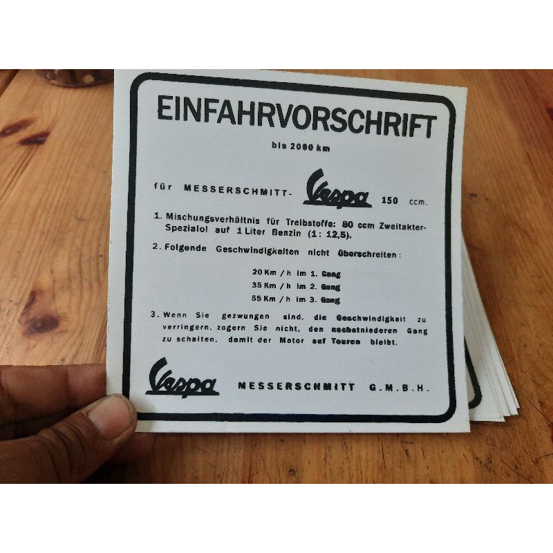 

Sticker Bening Messerschmitt 150 Vespa150 Warna hitam