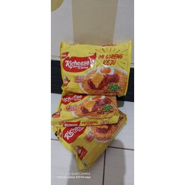 

mie goreng richeese