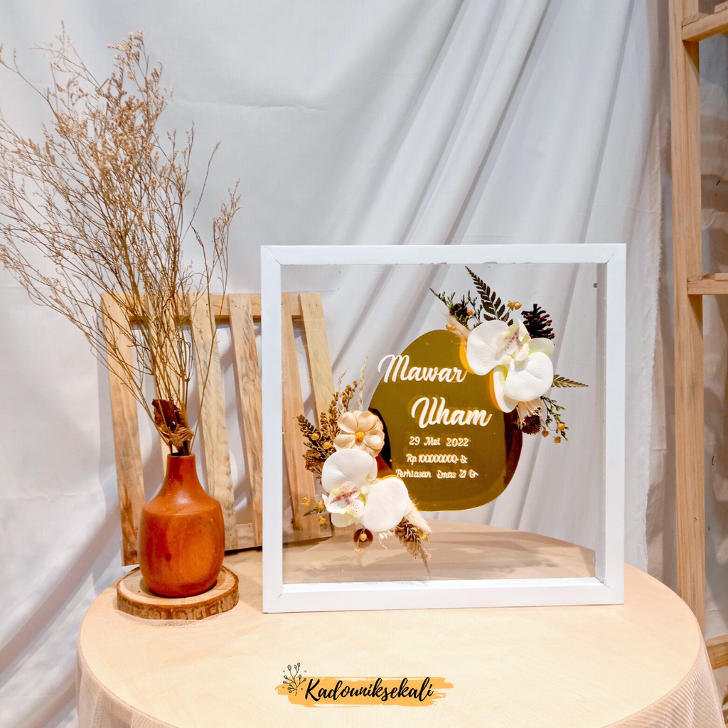 Mahar Eegie Gold Hantaran Pernikahan 30x30cm - Mahar Rustic Kayu Jatibelanda 3D