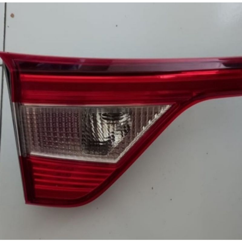 Reflektor Lampu Bagasi Honda BRV ORI kanan atau kiri
