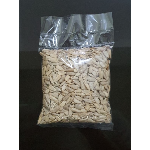 

100g sunflower seeds mentah / biji bunga matahari