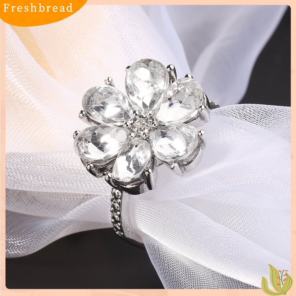 [TERLARIS]Women Trendy Flower Cubic Zirconia Rings Wedding Engagement Finger Jewelry Gift