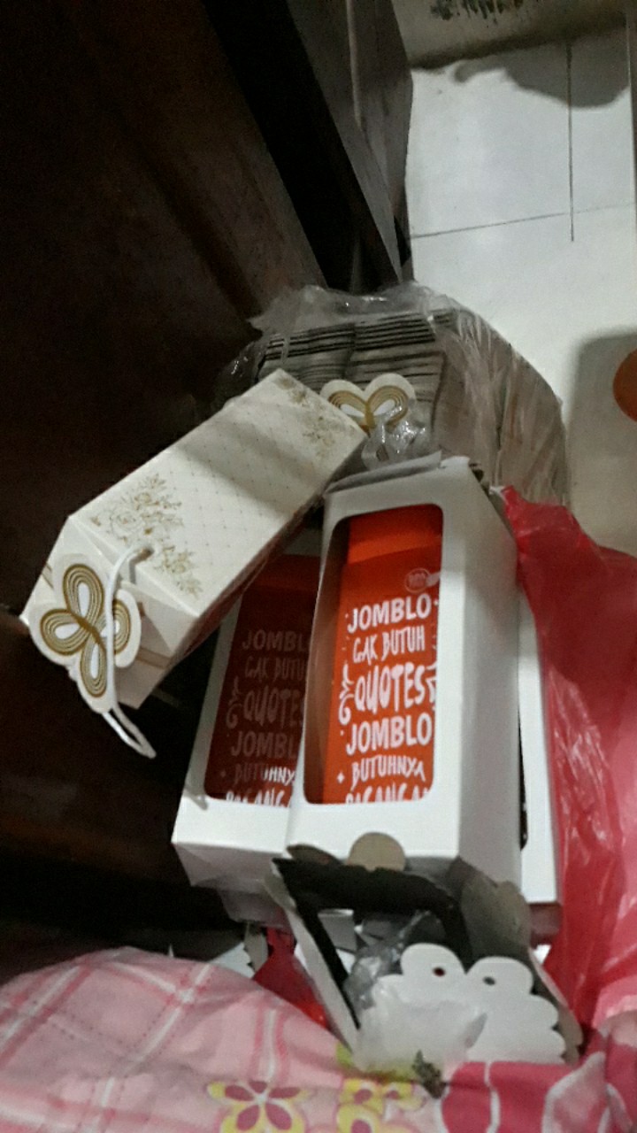 Box Botol Minum 420ml / Tumbler Uk.21 X 7 X 7 + Free Tali