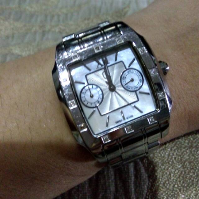 jam gc guess collection bekas