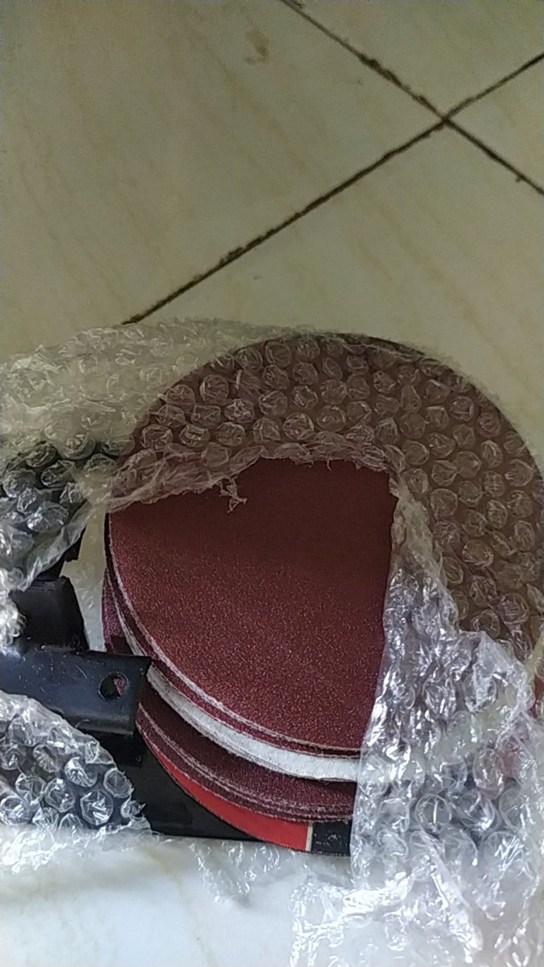 Kertas Amplas Bulat Velcro 4 Ampelas Kretekan Grit No 60 80 100 150