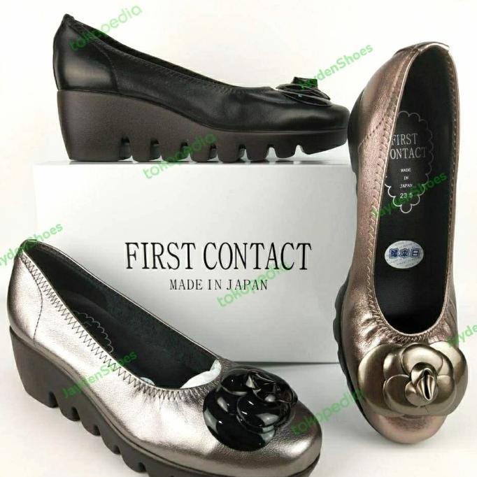 SEPATU WEDGES WANITA/SEPATU FIRST CONTACT BUNGA/SEPATU KULIT WANITA TERHEBOH