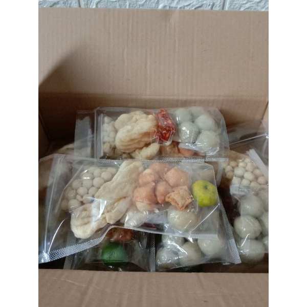 

paket 12 bungkus baso aci original Chili Oil