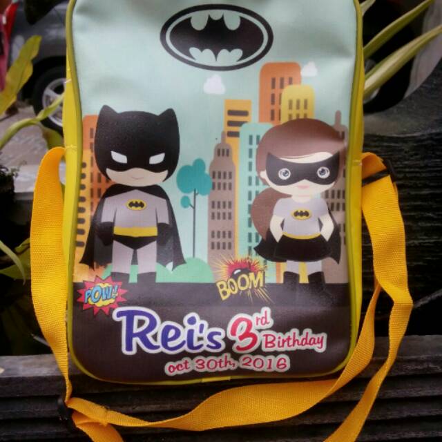 

TAS ULANG TAHUN OSCAR Slempang custom