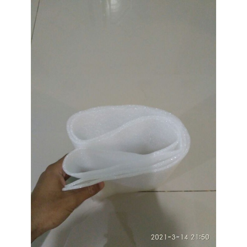 

Tambahan packing busa bubble warp + KARDUS ( ORDER SEBANYAK BARANG YANG DIBELI )