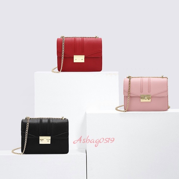 Hot Promo!!Tas Selempang Push Lock Front Flap Bag Import Slingbag tas selempang wanita tas selempang bahu shoulder bag wanita tas kulit wanita tas wanita kekinian tas wanita import tas wanita terbaru tas wanita murah