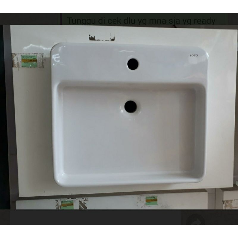 TOTO wastafel cuci tangan LW 950