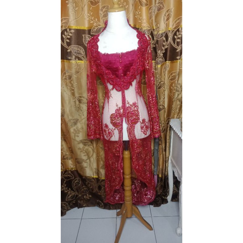 Preloved kebaya pengantin merah maroon