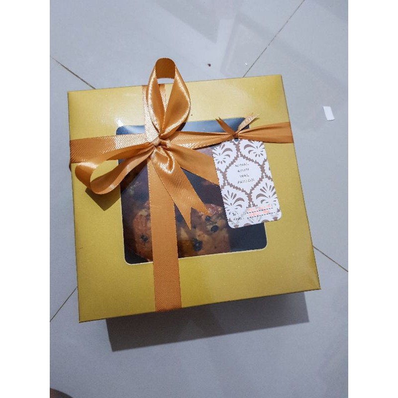 

Hampers Lebaran Banana Cake