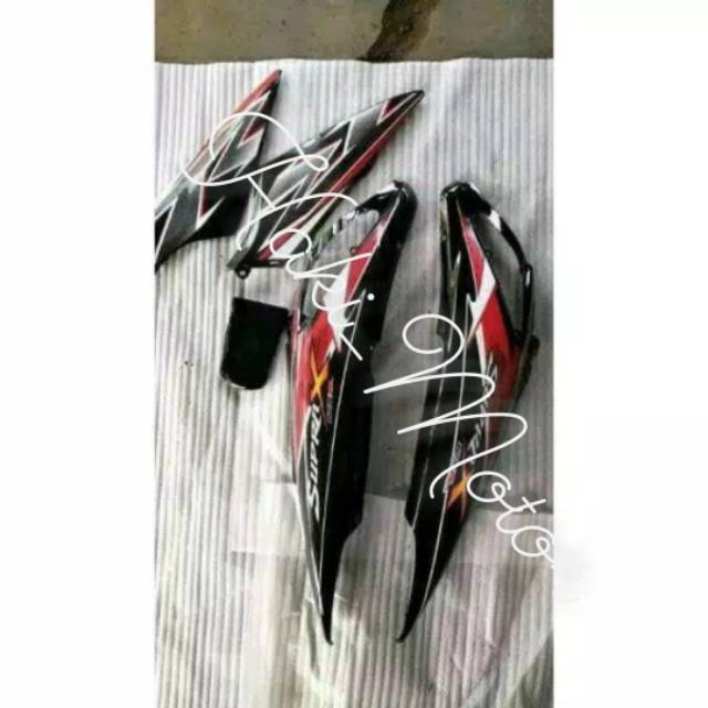 BODY BELAKANG+SAMBUNGAN BODY+STRIPING SUPRA X 125-2006-2010