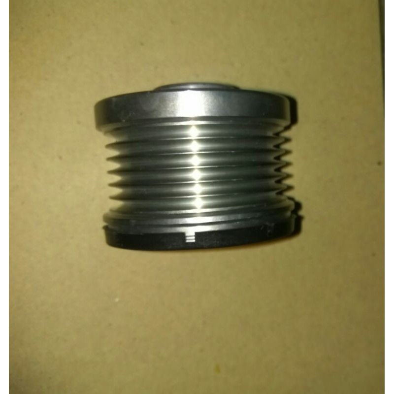 pully alternator serena c24/ xtrail t30
