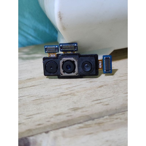 kamera belakang Samsung a50 copotan