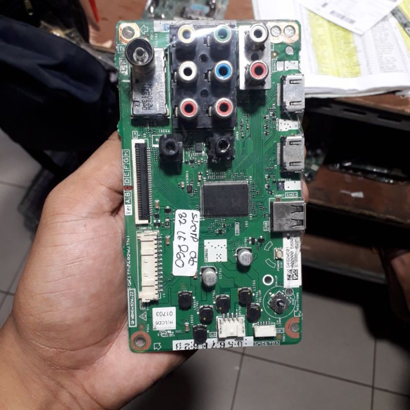 Mainboard tv led sharp LC32LE260I 32LE260