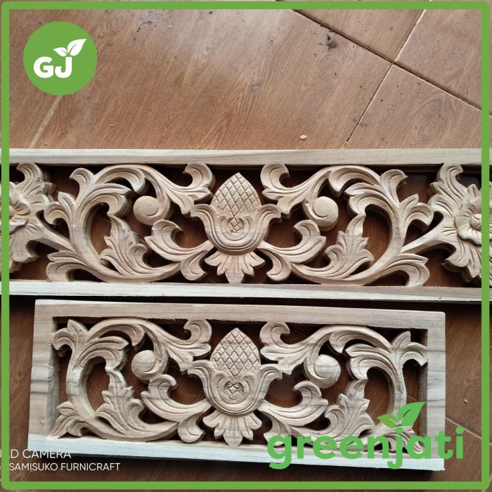 kayu ukiran jati untuk angin-angin jendela rumah