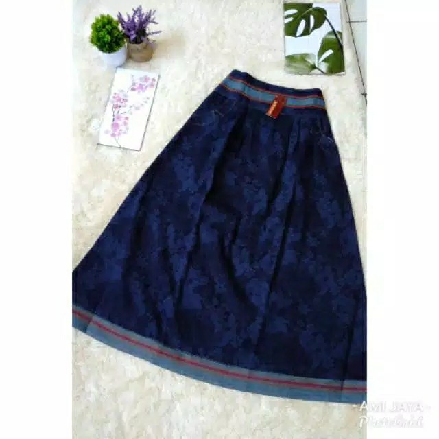 Rok Levis Payung