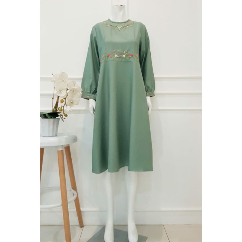 tunik ima toyobo dng jahit sulam by edness Kayla
