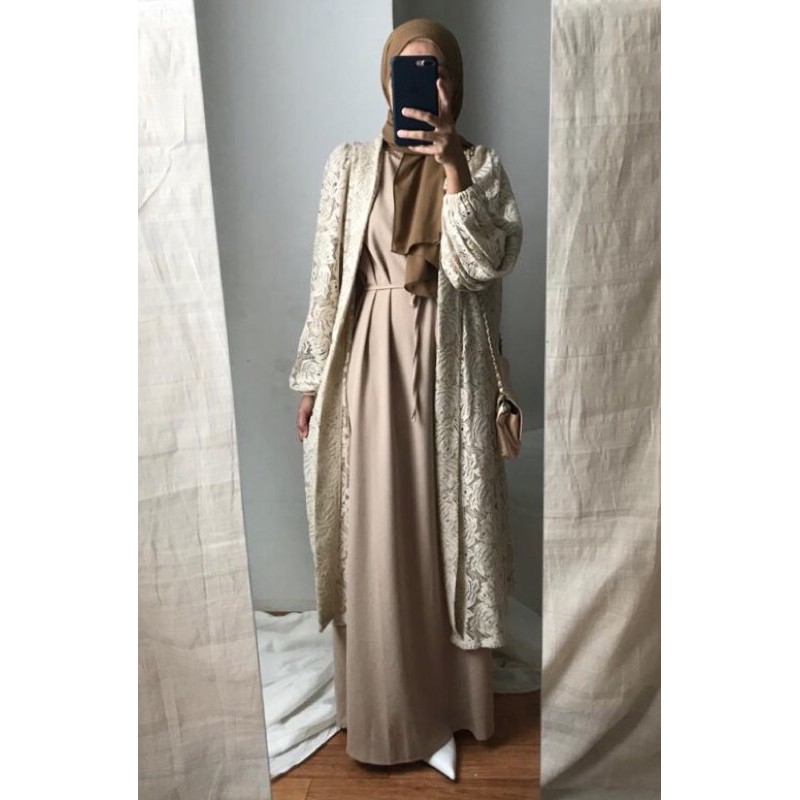 Raya Lace Outer-Creamy