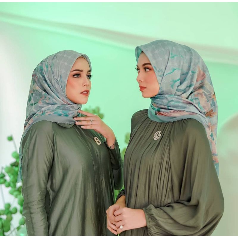 Ria Miranda X button scarf, Xanadu scarf