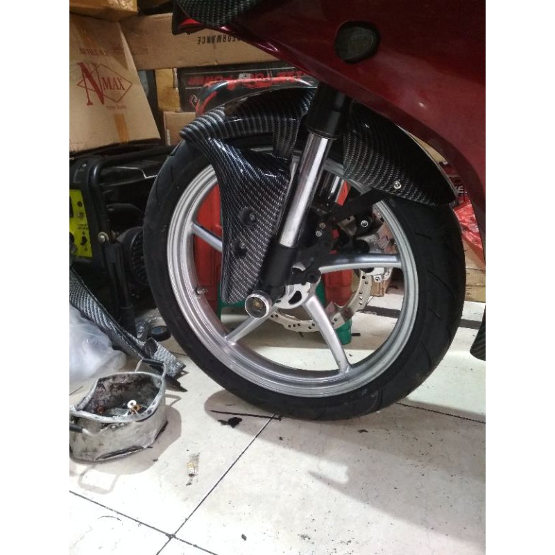 vlek racing RCB Suzuki GSX 150R