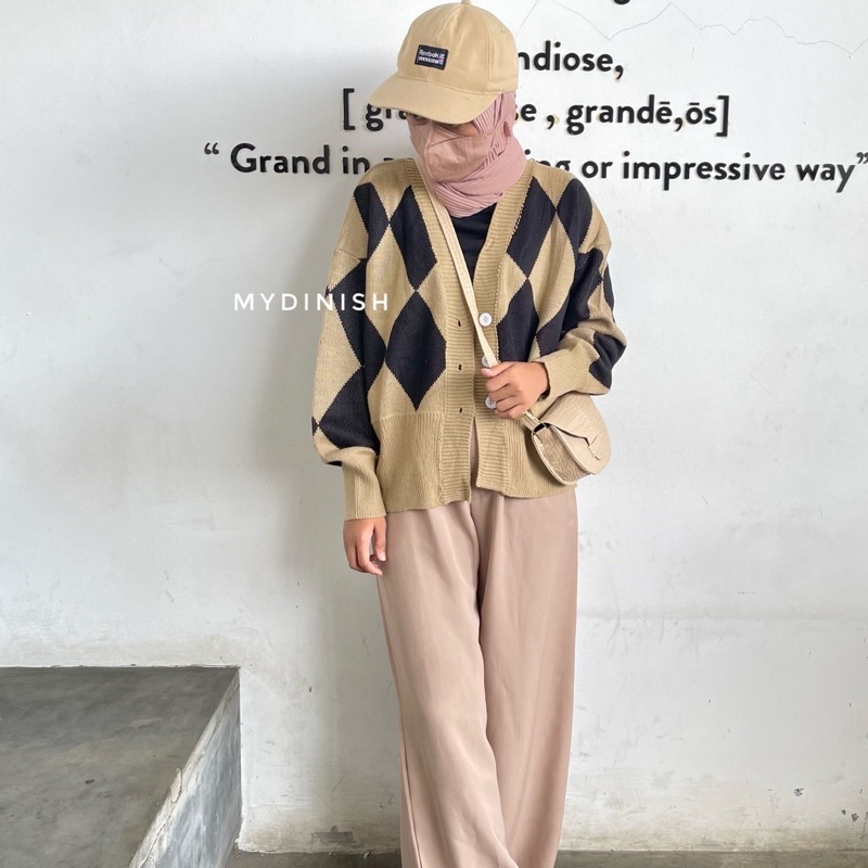 Geny Cardy - Kardigan Ketupat Wanita