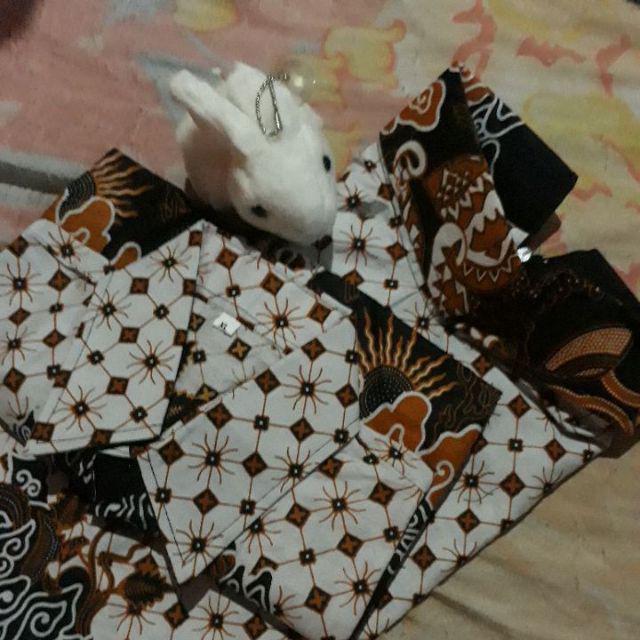 Couple Batik Merah Senopati