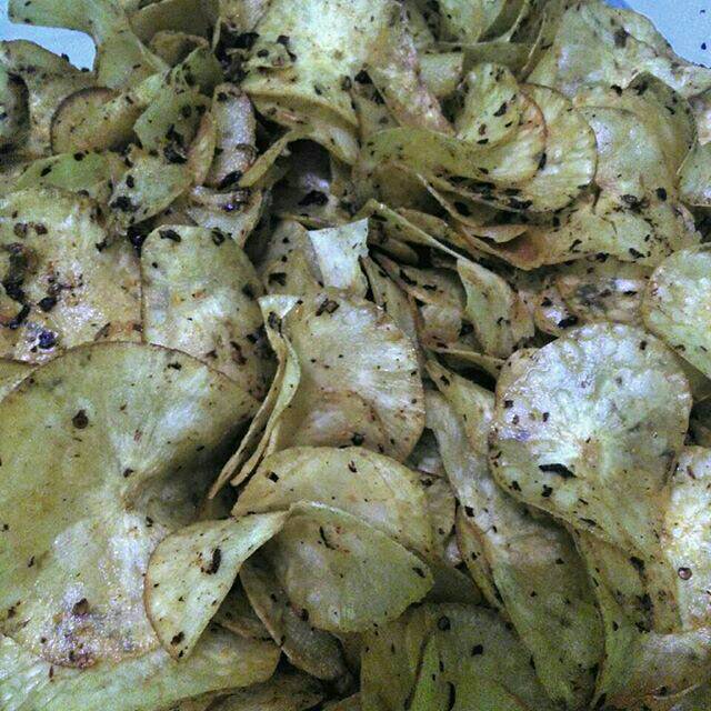 

Keripik singkong lado masik