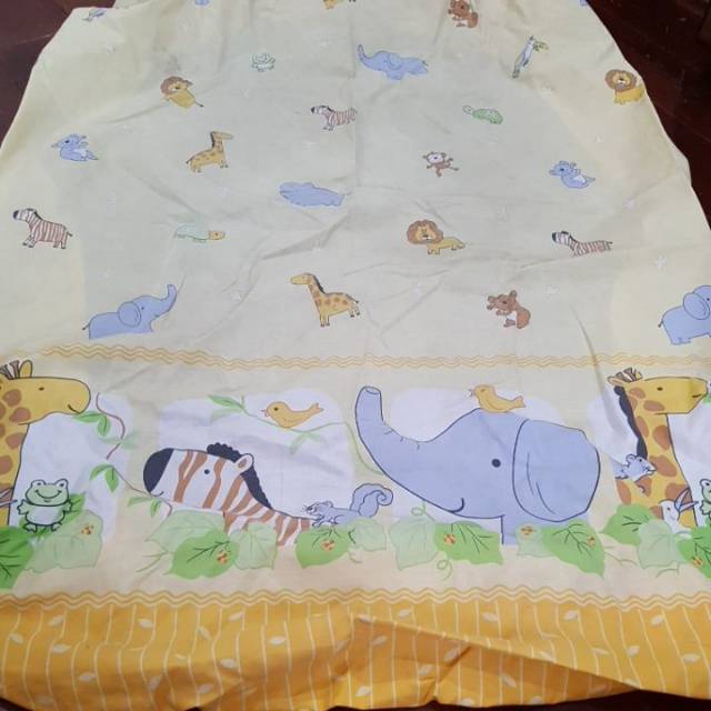Preloved sprei sarung bantal guling bayi anak