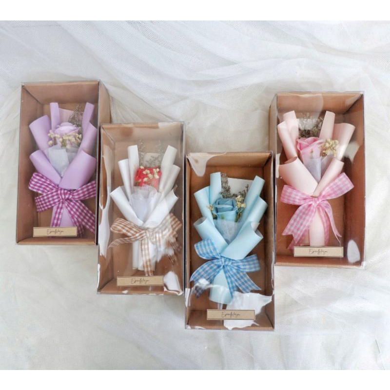 gift box flower bouquet (free kartu ucapan) - buket bunga box - kado unik