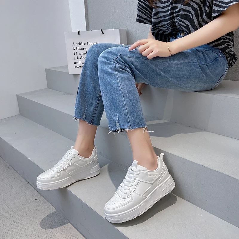 TOKODISNA - SEPATU SNEAKERS WANITA VULKANISASI AF01-4