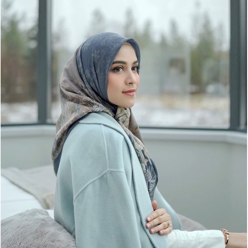 Disney Frozen Buttonscarves Square Mirage