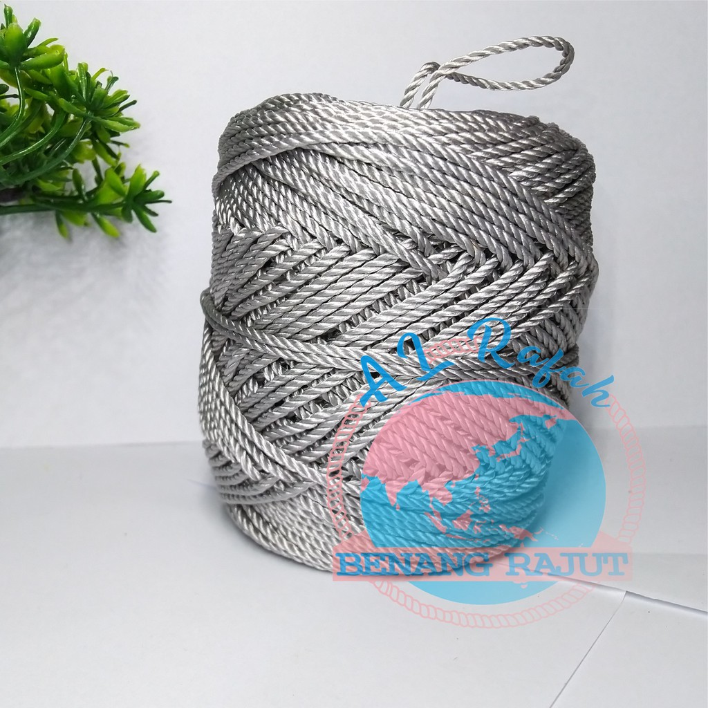 ALRAFAH ALSTORE - BENANG RAJUT POLY KILAP SILVER