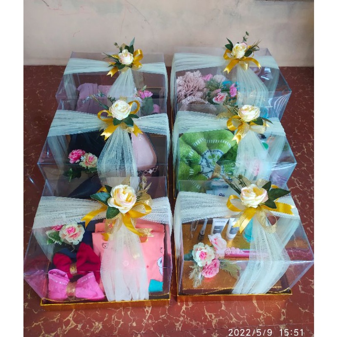 

Kotak Hantaran isi 6 (GRATIS ONGKIR)