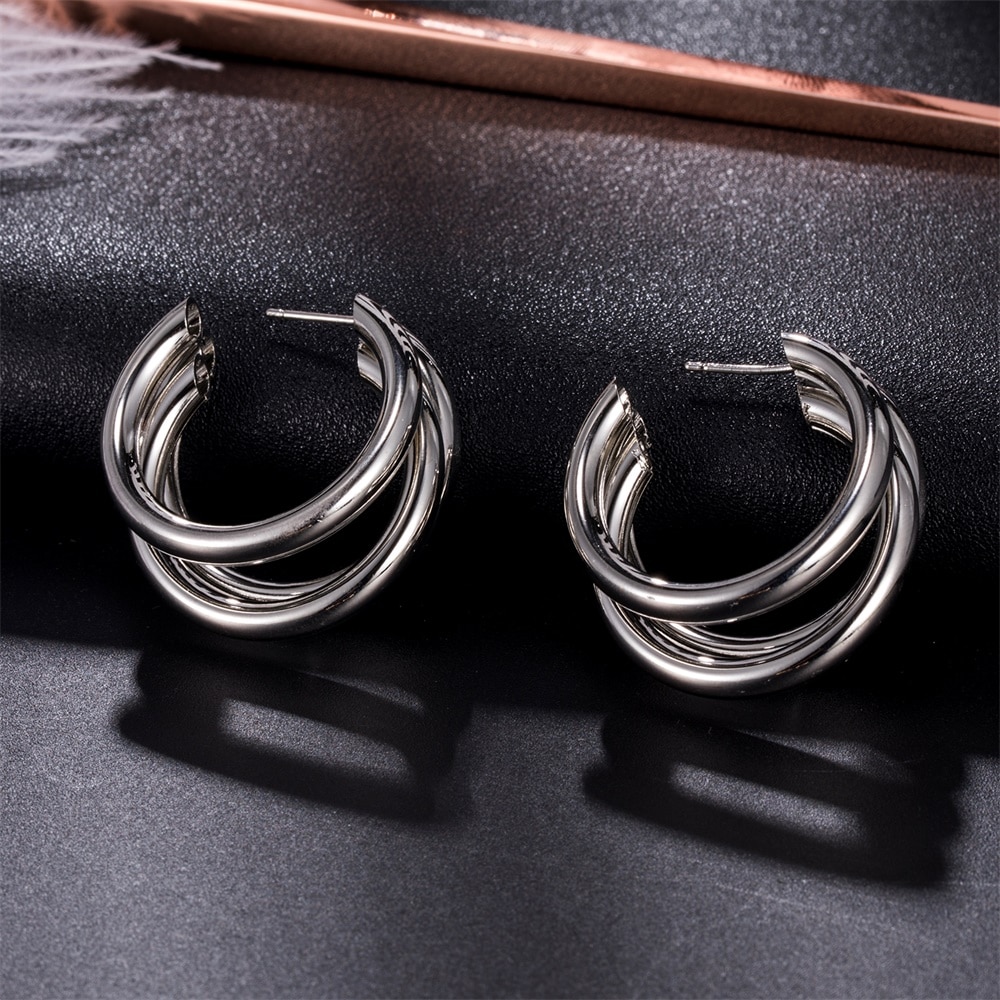 Kim Hyuna Same Style Earrings PunkMinimalist Cool Geometric Metal Circle Earrings for Women